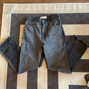 A&F the ankle straight ultra high rise RARE colorway